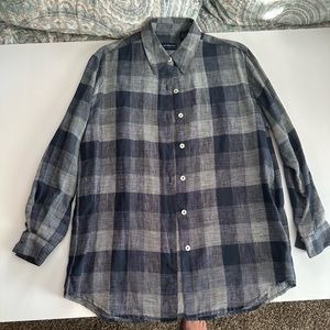 Liz Claiborne, lizspirit, button up navy and cream plaid shirt in women’s med.
